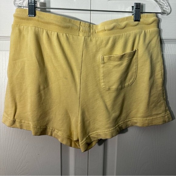 Pale yellow small gap sweat set short sleeve - Picture 11 of 12